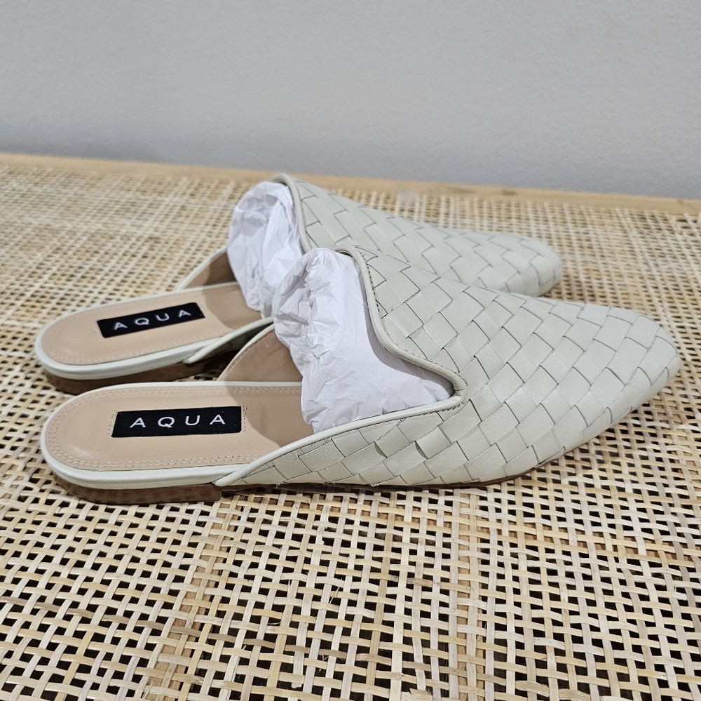 Aqua Woven Kiara White Mules, Size 8, NWB